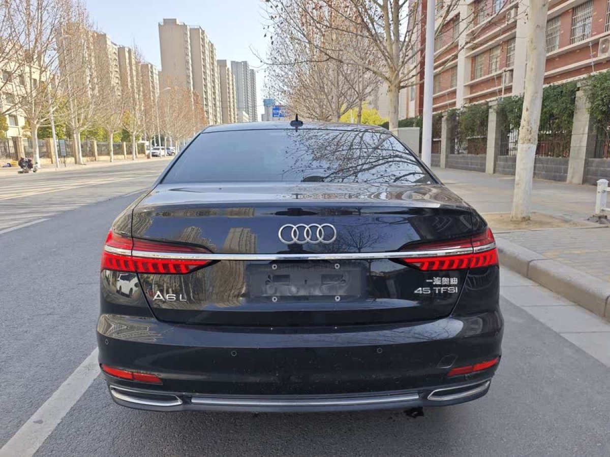 奧迪 奧迪A6L  2021款 45 TFSI quattro 臻選動感型圖片