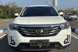 GS4 广汽传祺 235T 自动两驱豪华智联版