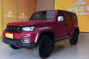 BJ40 北京 2.3T 自動(dòng)四驅(qū)刀鋒英雄版至尊型
