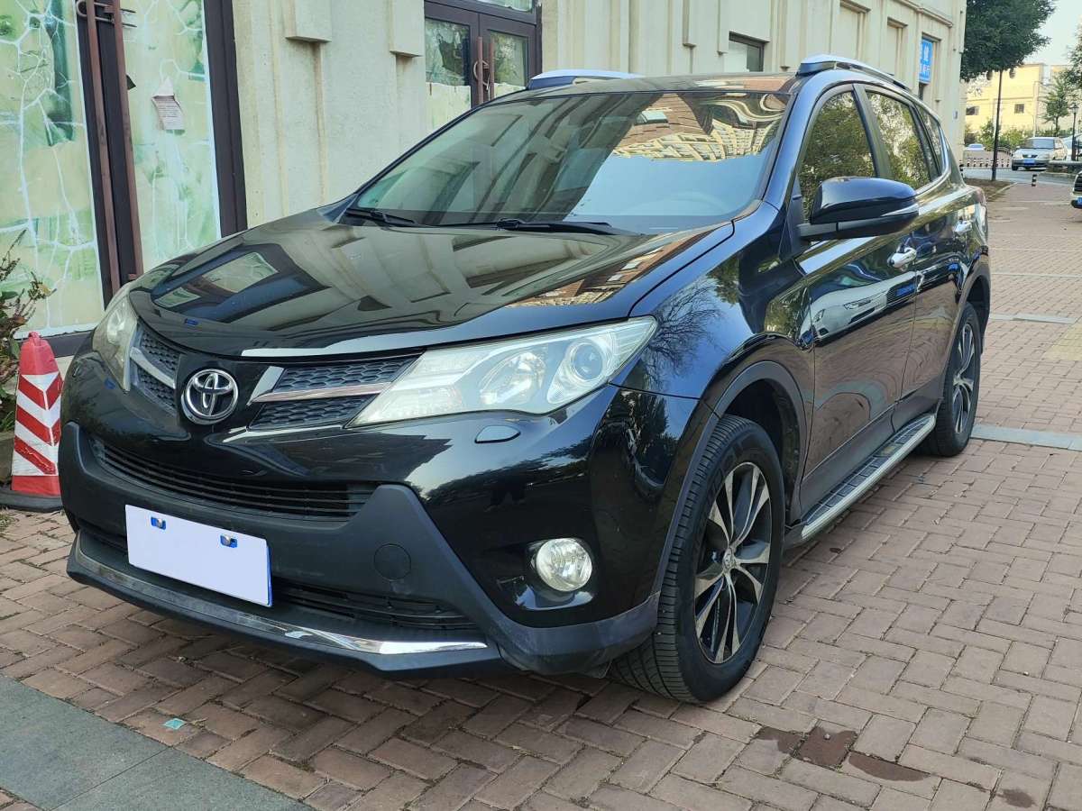 豐田 RAV4榮放  2013款 2.5L 自動四驅(qū)豪華版圖片