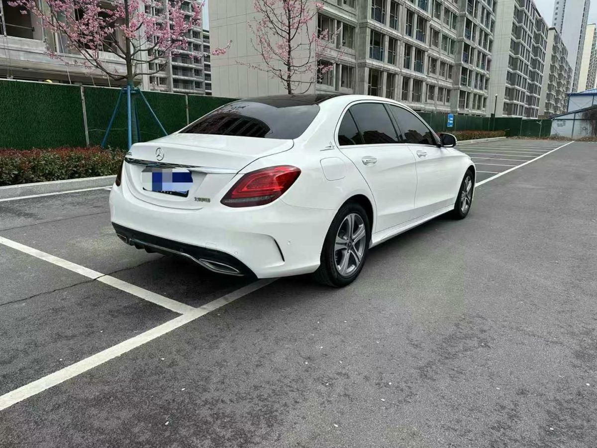 奔馳 奔馳C級(jí)  2020款 C 300 L圖片