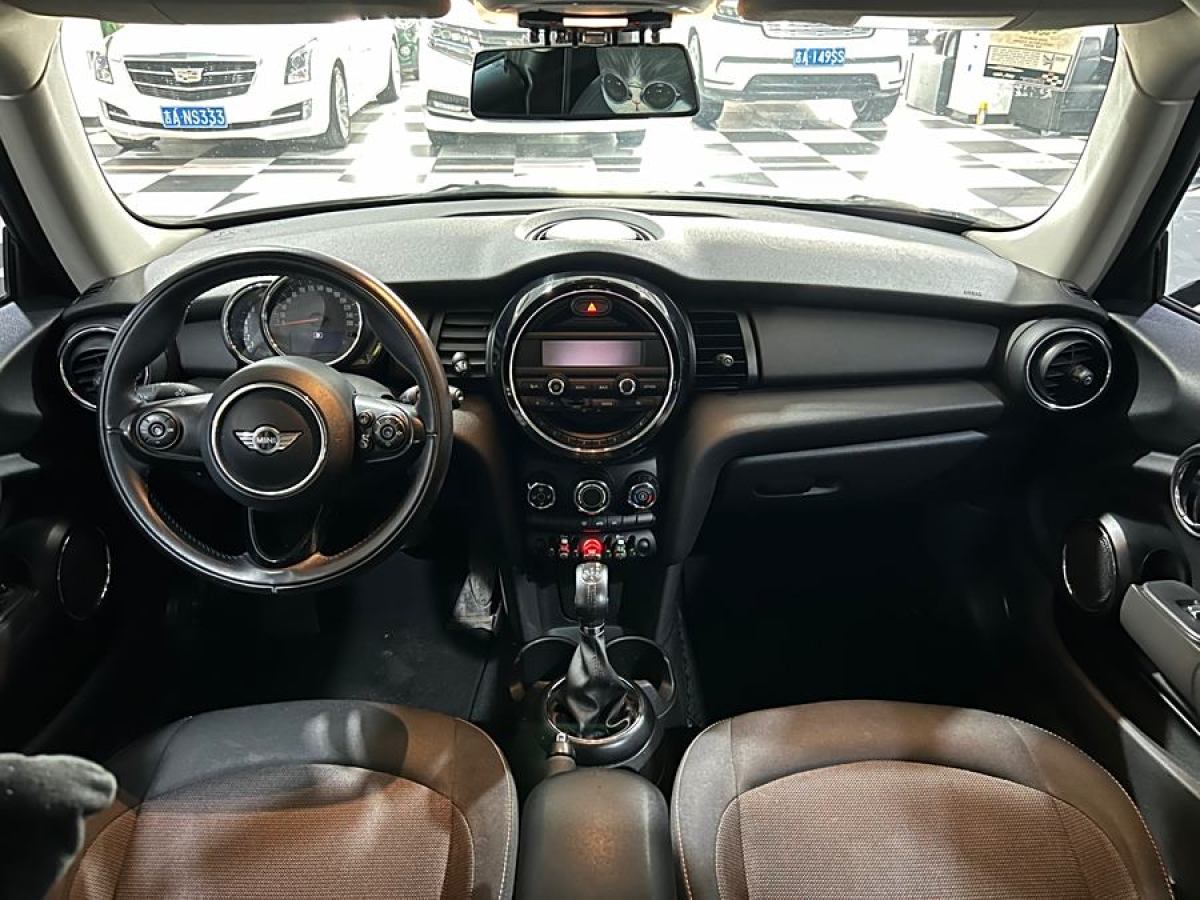 MINI MINI  2016款 1.2T ONE 先鋒派圖片