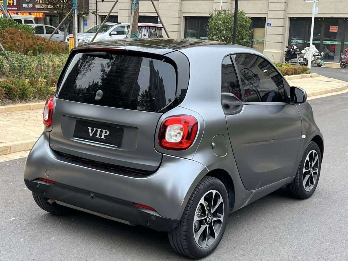 smart fortwo  2015款 1.0L 52千瓦硬頂激情版圖片