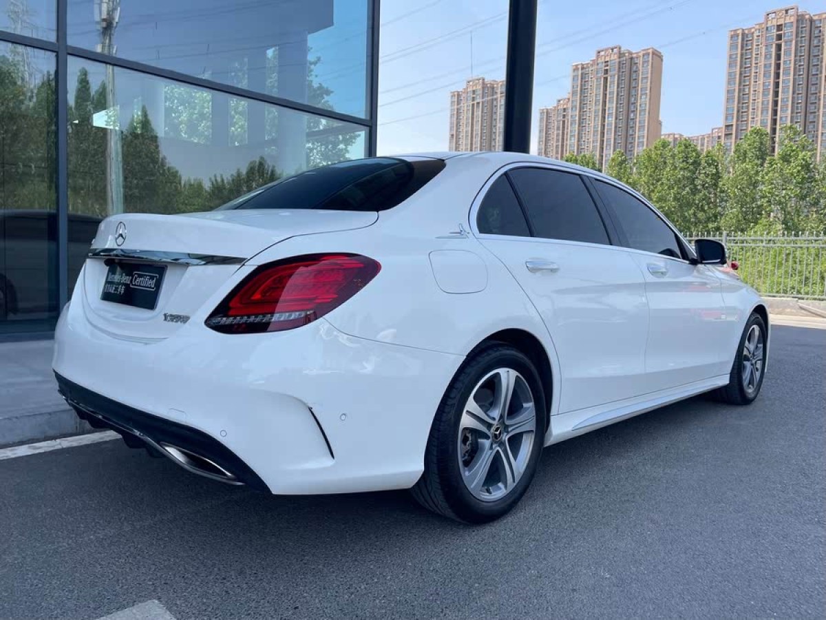 奔馳 奔馳C級  2019款 改款 C 260 L 運動版圖片