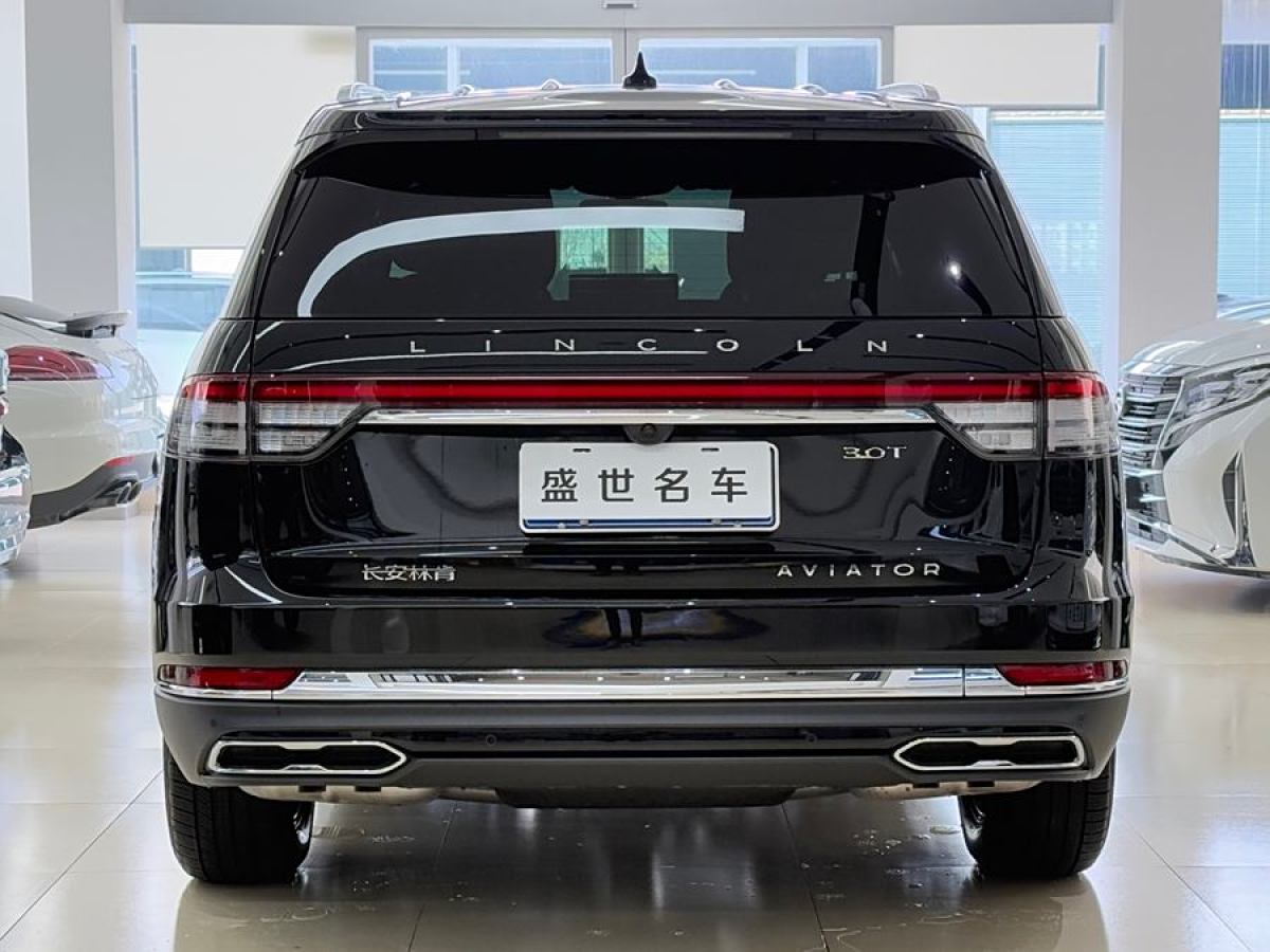 林肯 飛行家  2022款 3.0T V6 四驅(qū)尊雅版圖片