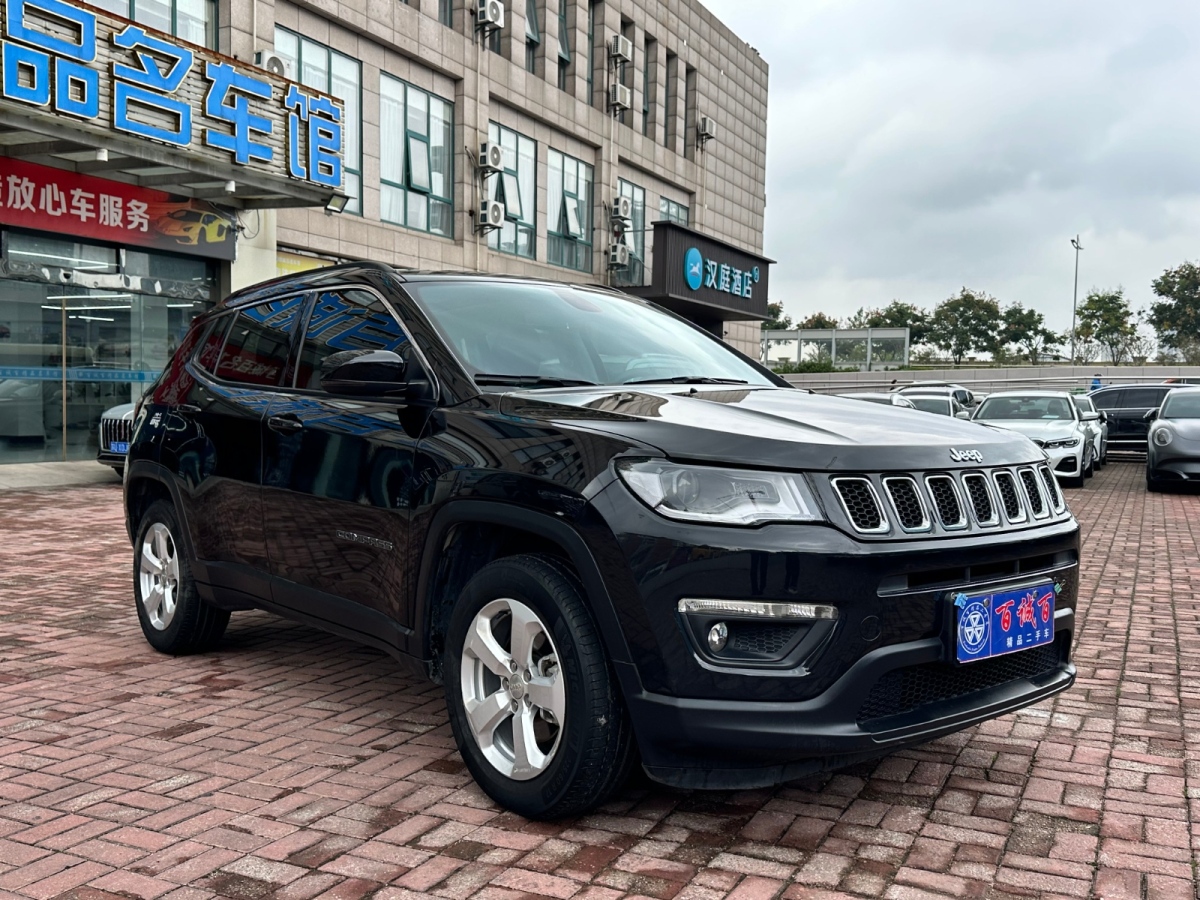 Jeep 指南者  2019款 200T 自動家享-互聯(lián)大屏版圖片