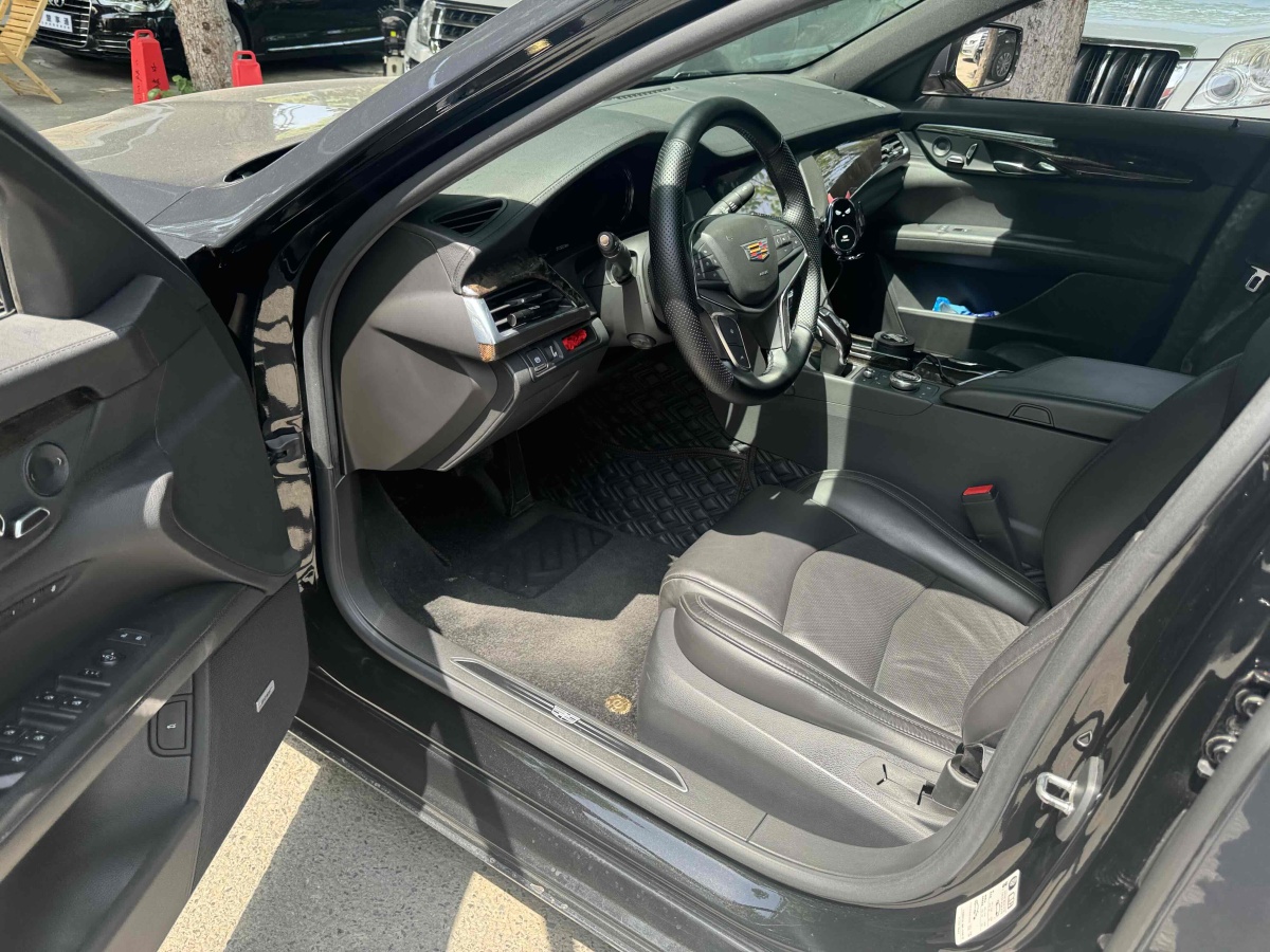 凱迪拉克 CT6  2022款 28T 豪華型圖片