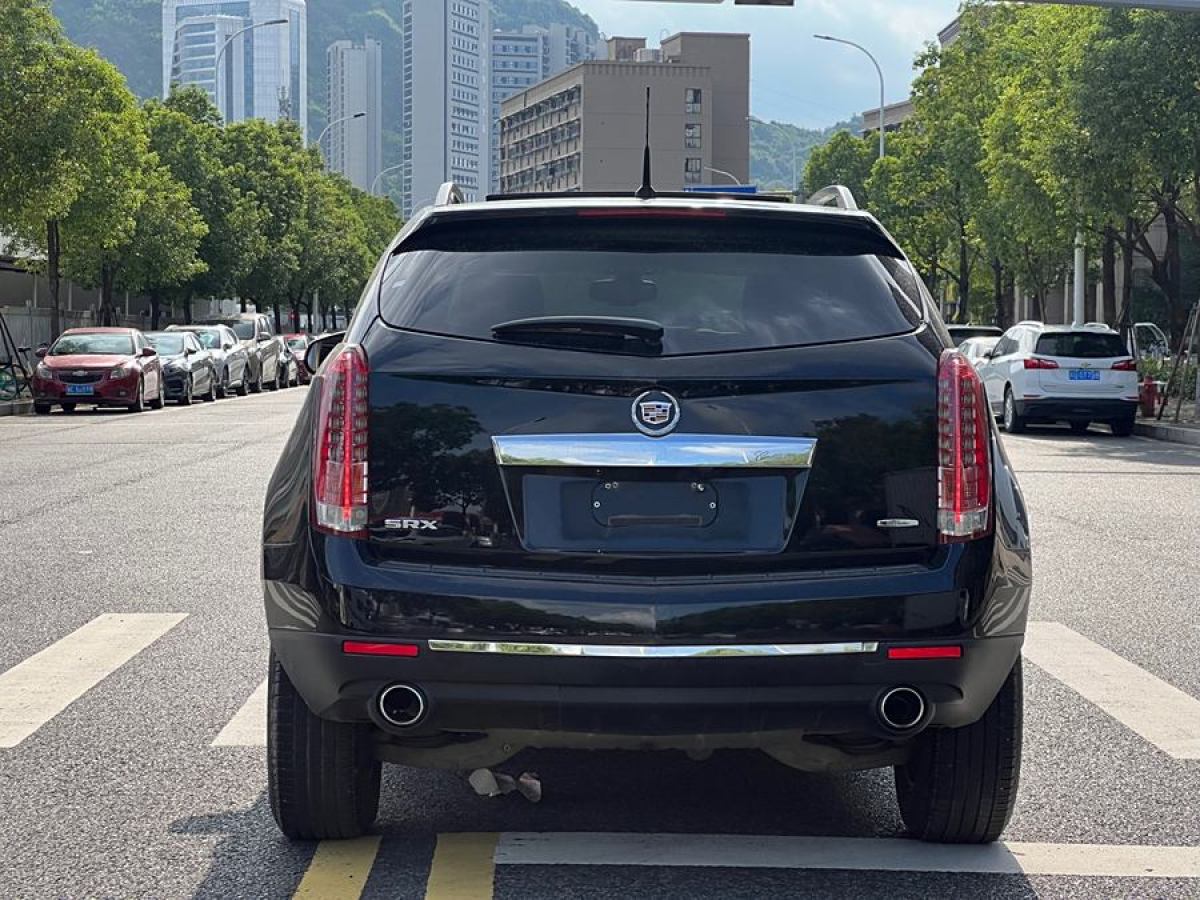 凯迪拉克 SRX  2015款 3.0L 精英型图片