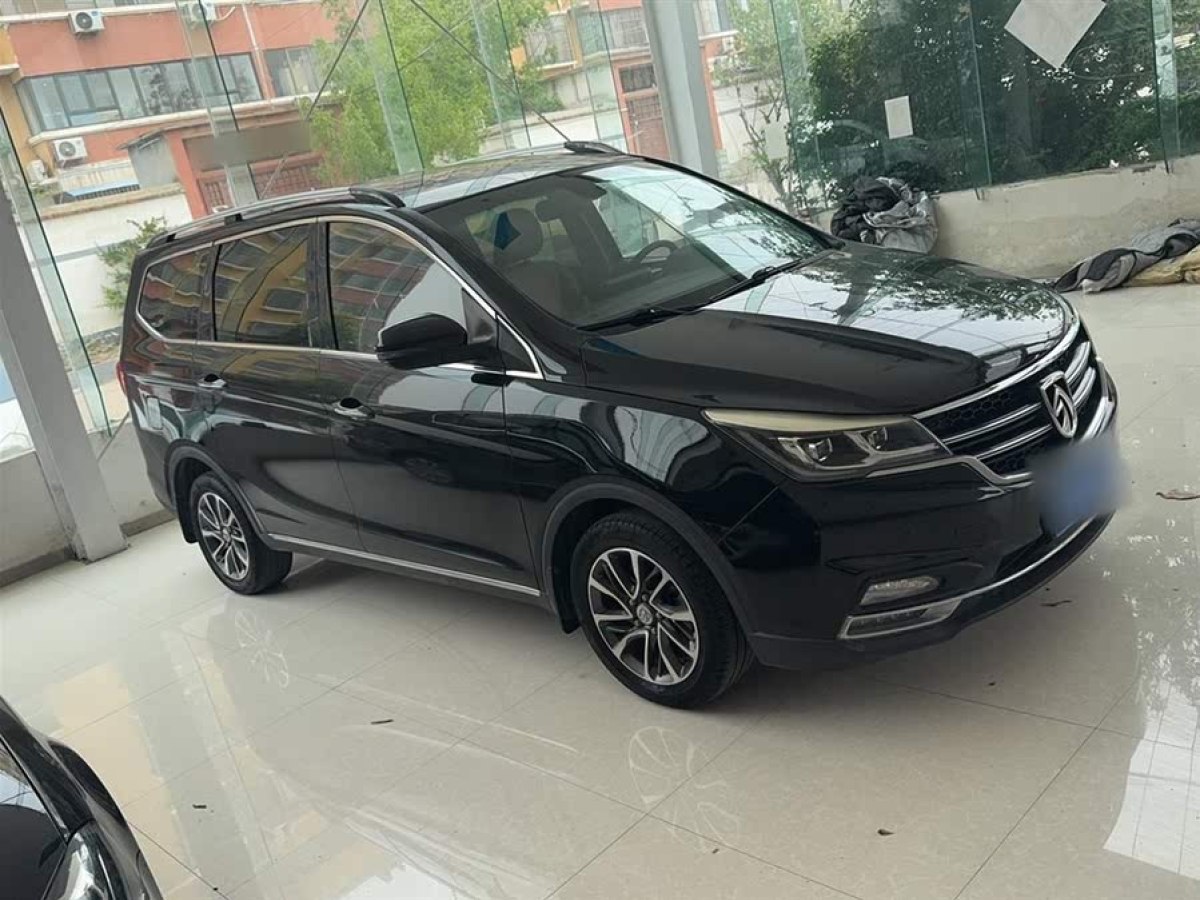 寶駿 730  2017款 1.8L iAMT尊享型 7座圖片