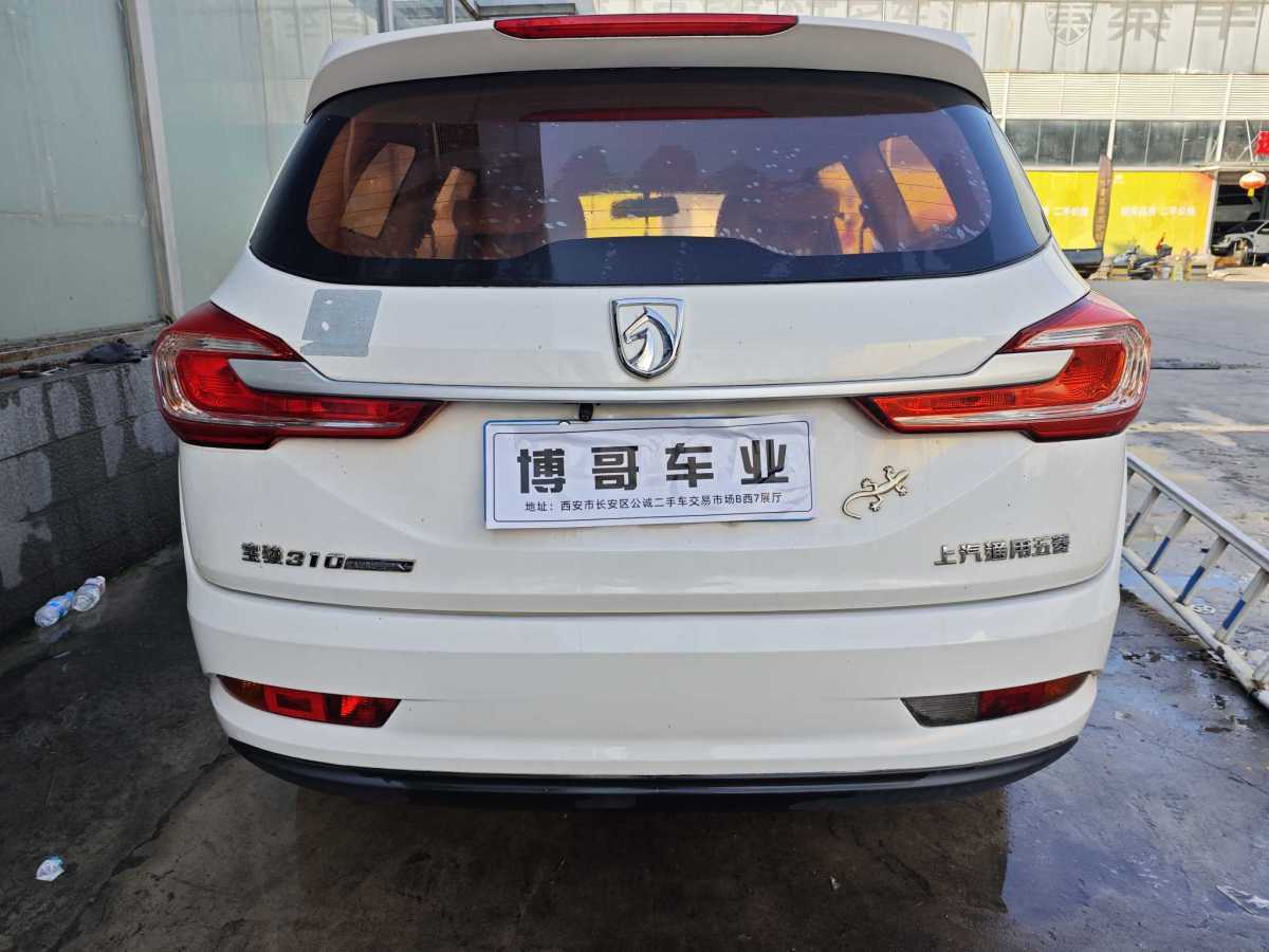 寶駿 310W  2019款  1.5L 手動(dòng)舒適型 國(guó)VI圖片