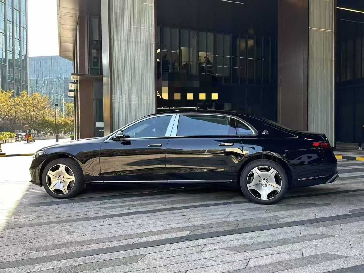 2024年11月奔馳 邁巴赫S級  2025款 S 480 4MATIC