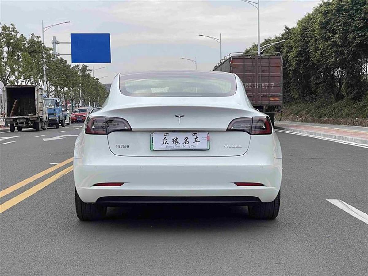 特斯拉 Model 3  2019款 標準續(xù)航后驅(qū)升級版圖片