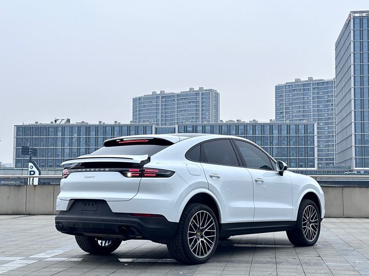 2023年6月保時捷 Cayenne  2023款 Cayenne Coupé 3.0T