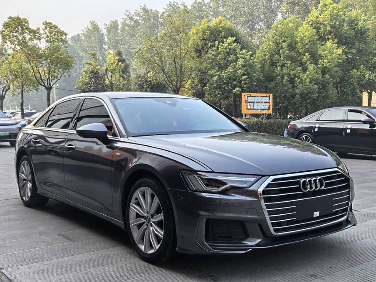 2021年4月奧迪 奧迪A6L  2021款 45 TFSI 臻選動(dòng)感型