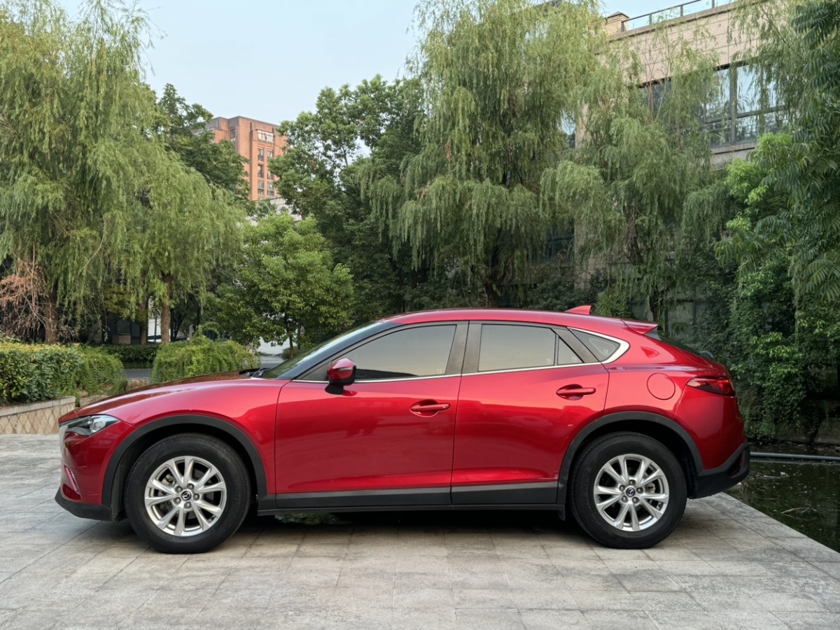 马自达 CX-4  2018款 2.0L 自动两驱蓝天活力版图片