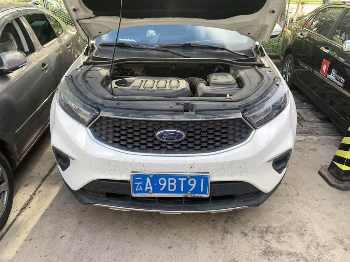 福特 領(lǐng)界  2019款 EcoBoost 145 CVT 48V尊領(lǐng)型PLUS 國(guó)VI圖片
