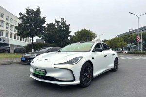 智己L6 智己 Max 標(biāo)準(zhǔn)版