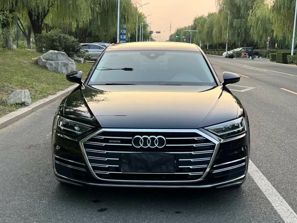 奧迪 奧迪S8  2020款 S8L 4.0TFSI quattro圖片