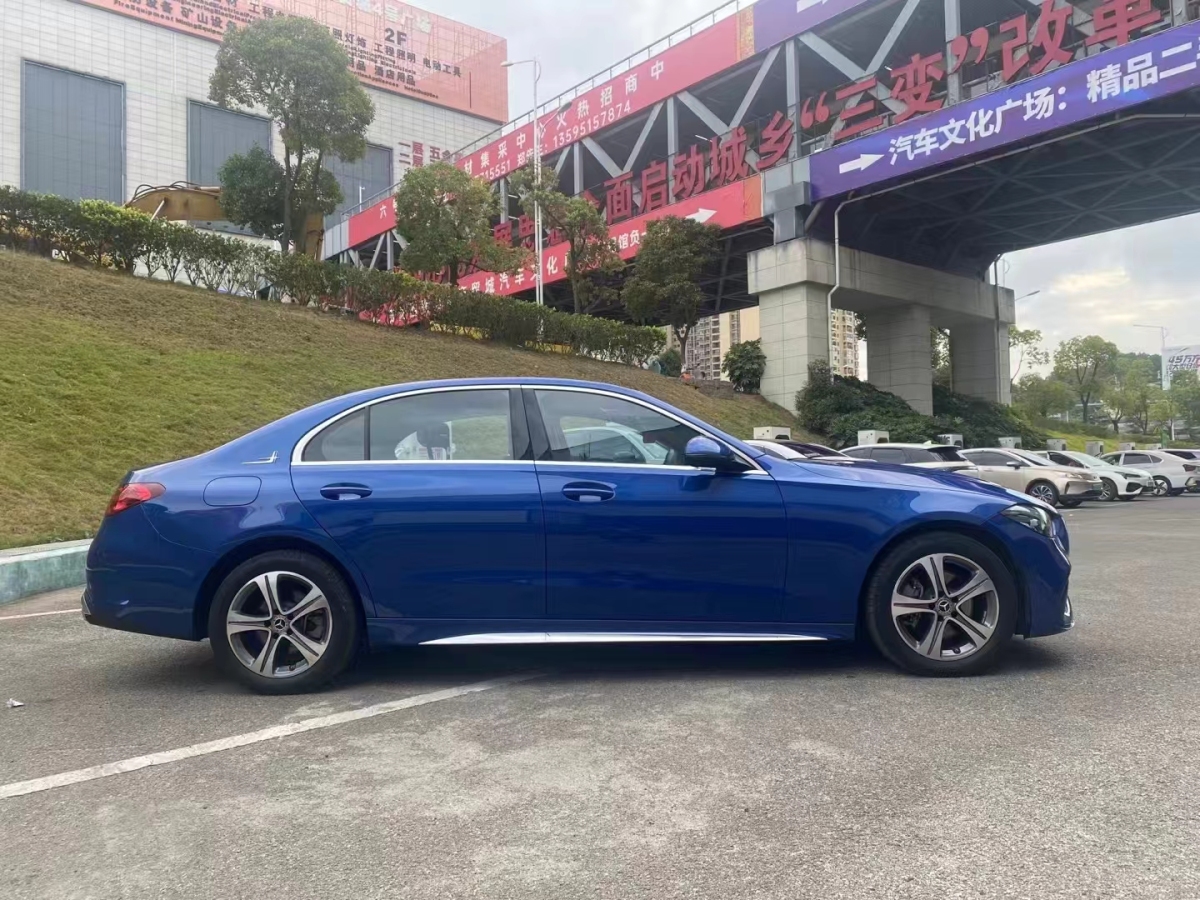 奔驰 奔驰C级  2022款 改款 C 200 L 运动版图片