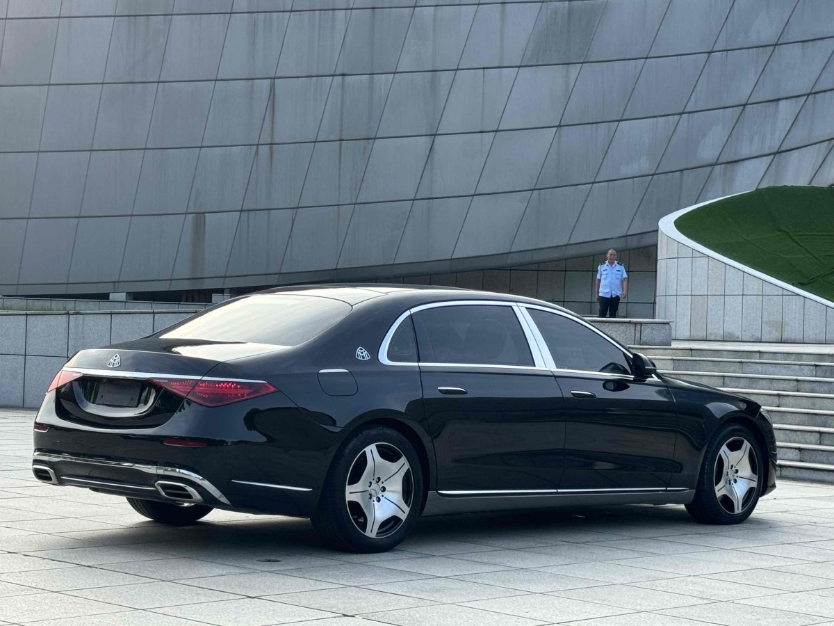 2022年2月奔馳 邁巴赫S級  2021款 S 480 4MATIC