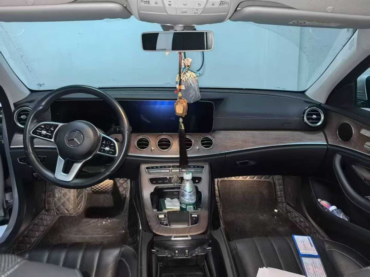 奔馳 奔馳E級  2020款 E 300 L 豪華型圖片