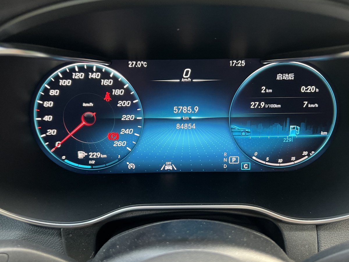 奔馳 奔馳GLC  2021款 GLC 300 4MATIC 轎跑SUV圖片