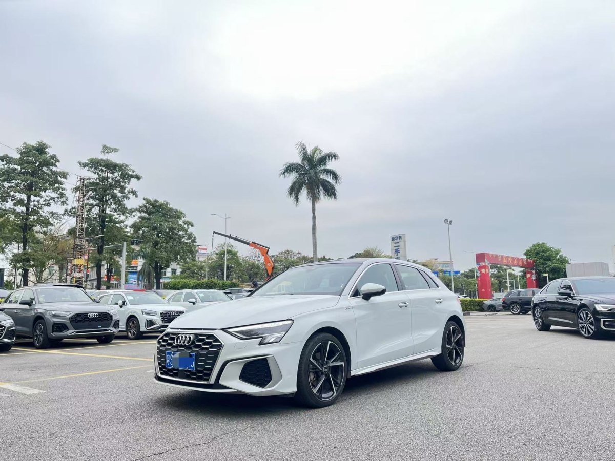 2024年2月奧迪 奧迪A3  2024款 Sportback 35 TFSI 時(shí)尚運(yùn)動(dòng)型