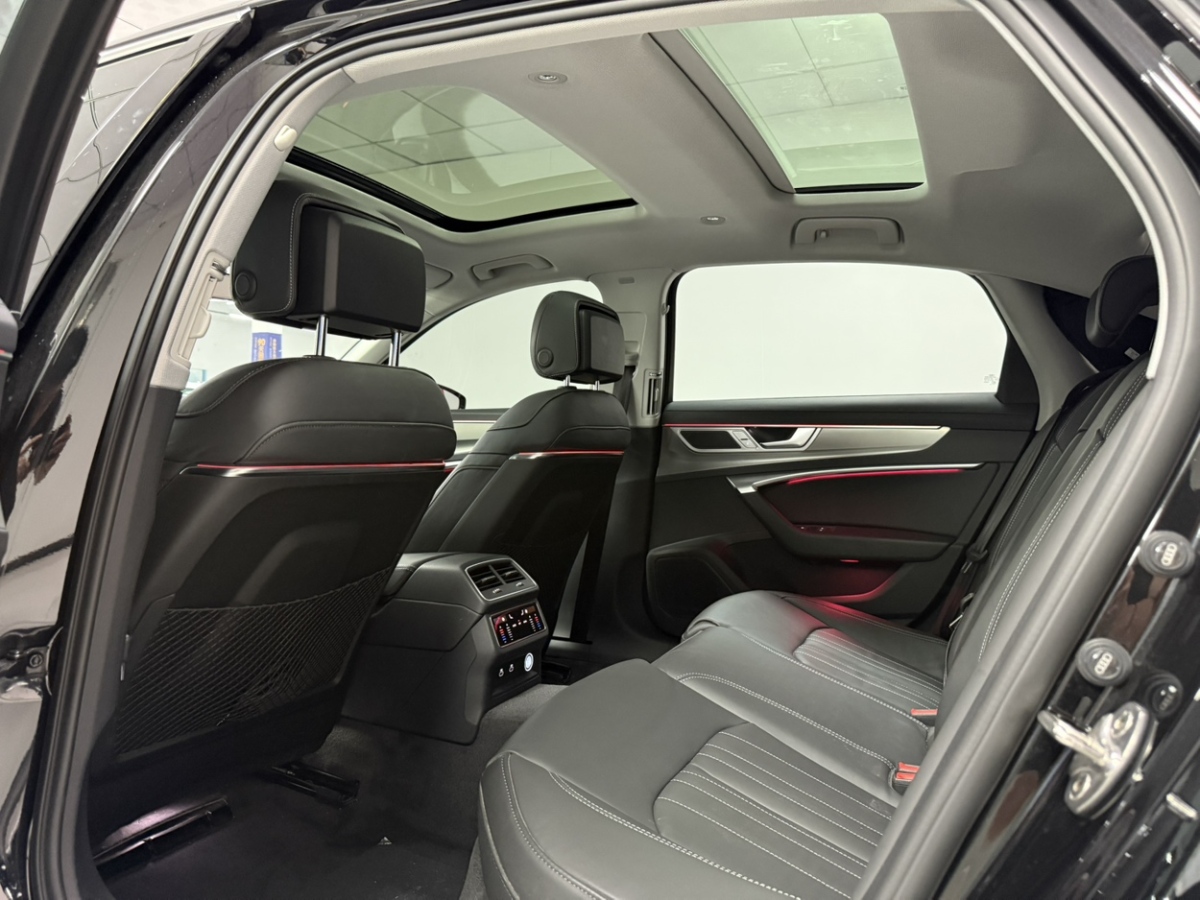 奧迪 奧迪A6L  2023款 45 TFSI 臻選致雅型圖片