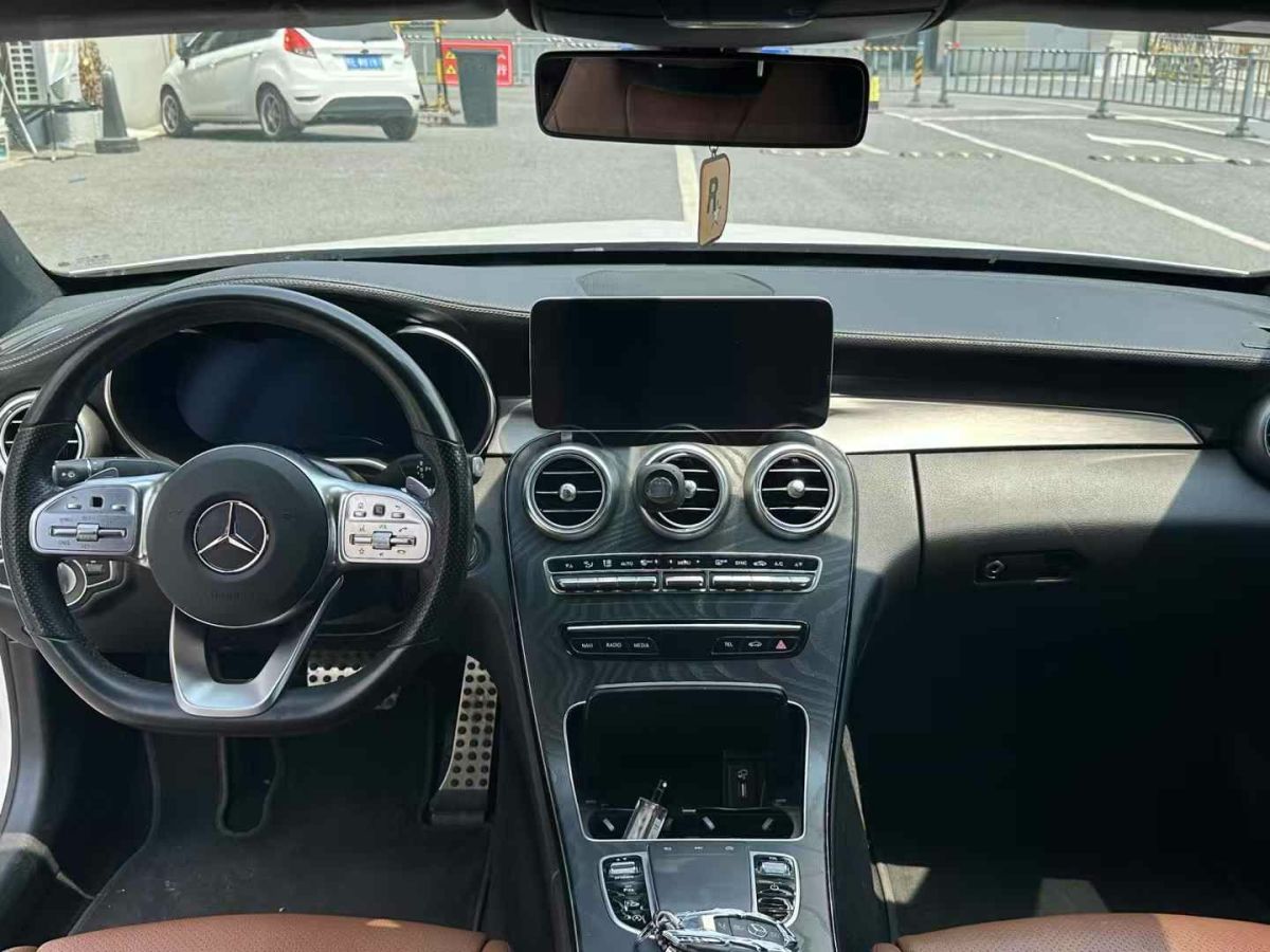 奔馳 奔馳C級(jí)  2020款 C 300 轎跑車圖片