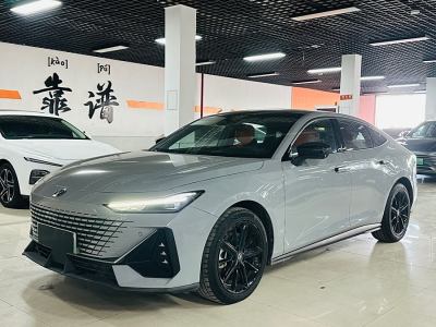 2023年2月 長(zhǎng)安 長(zhǎng)安UNI-V 智電iDD 智電iDD 1.5T 113km智酷型圖片