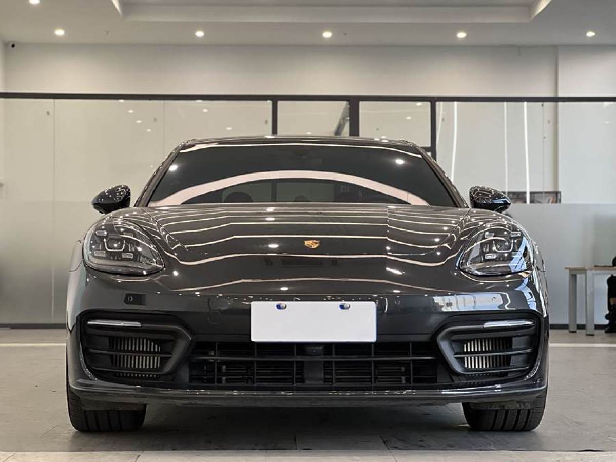 保時(shí)捷 Panamera  2022款 Panamera 行政加長(zhǎng)版 2.9T圖片