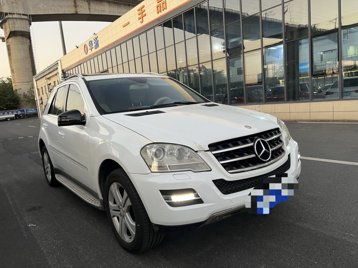 奔馳 奔馳M級(jí)  2010款 ML 350 4MATIC豪華型圖片