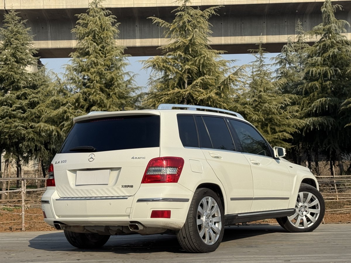 奔馳 奔馳GLK級  2012款 GLK 300 4MATIC 豪華型圖片