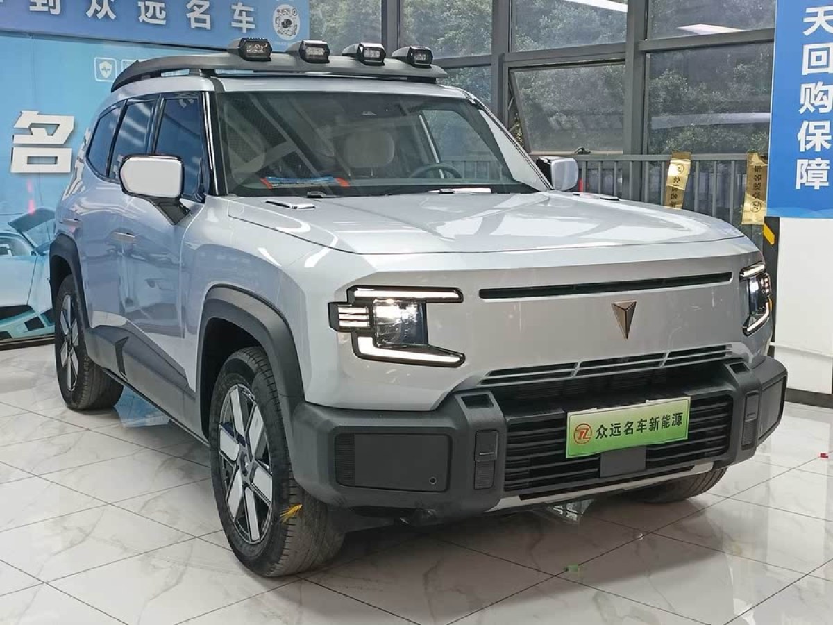 深藍(lán) 深藍(lán)G318  2024款 四驅(qū)空懸版圖片