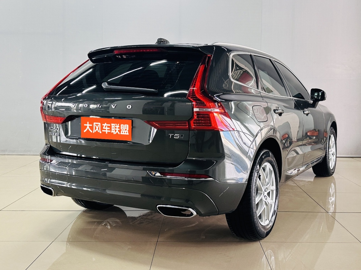 2021年6月沃爾沃 XC60  2021款 T5 四驅(qū)智逸豪華版