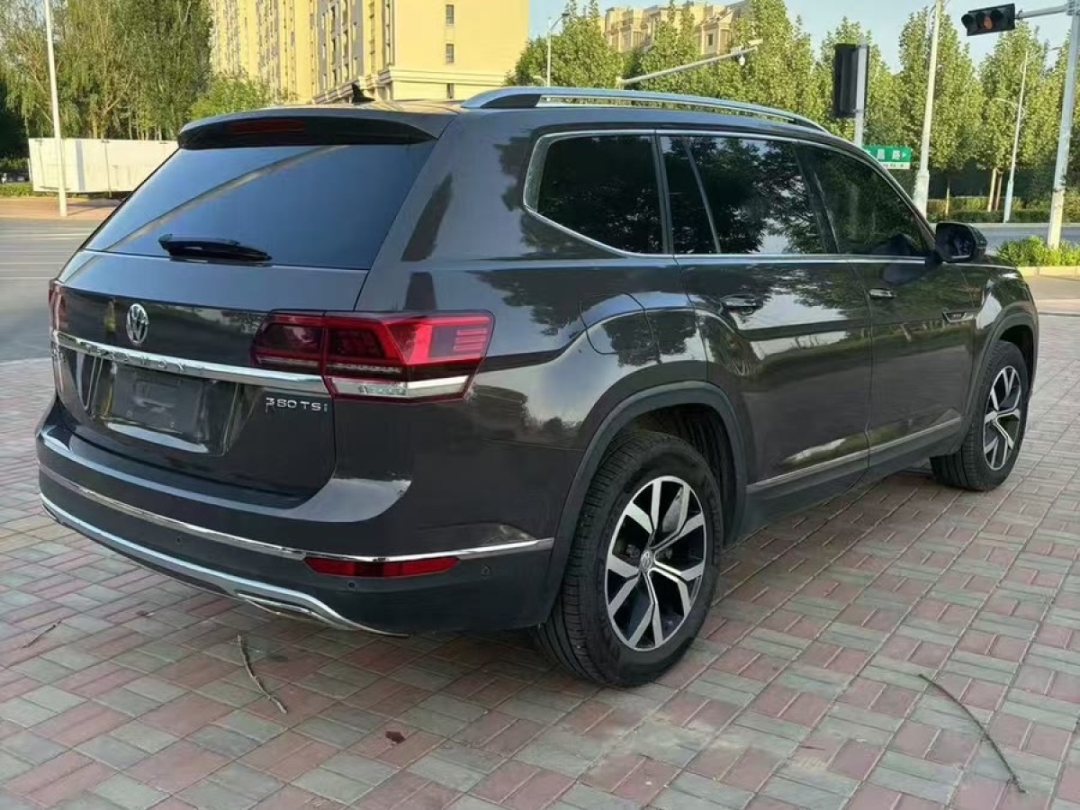 大眾 途昂  2023款 改款 380TSI 四驅(qū)豪華版圖片