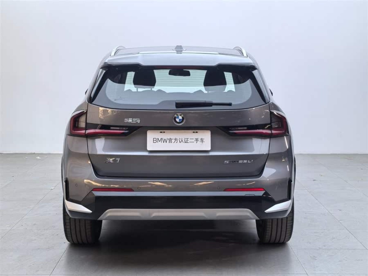 寶馬 寶馬X1  2023款 xDrive25Li X設(shè)計(jì)套裝圖片