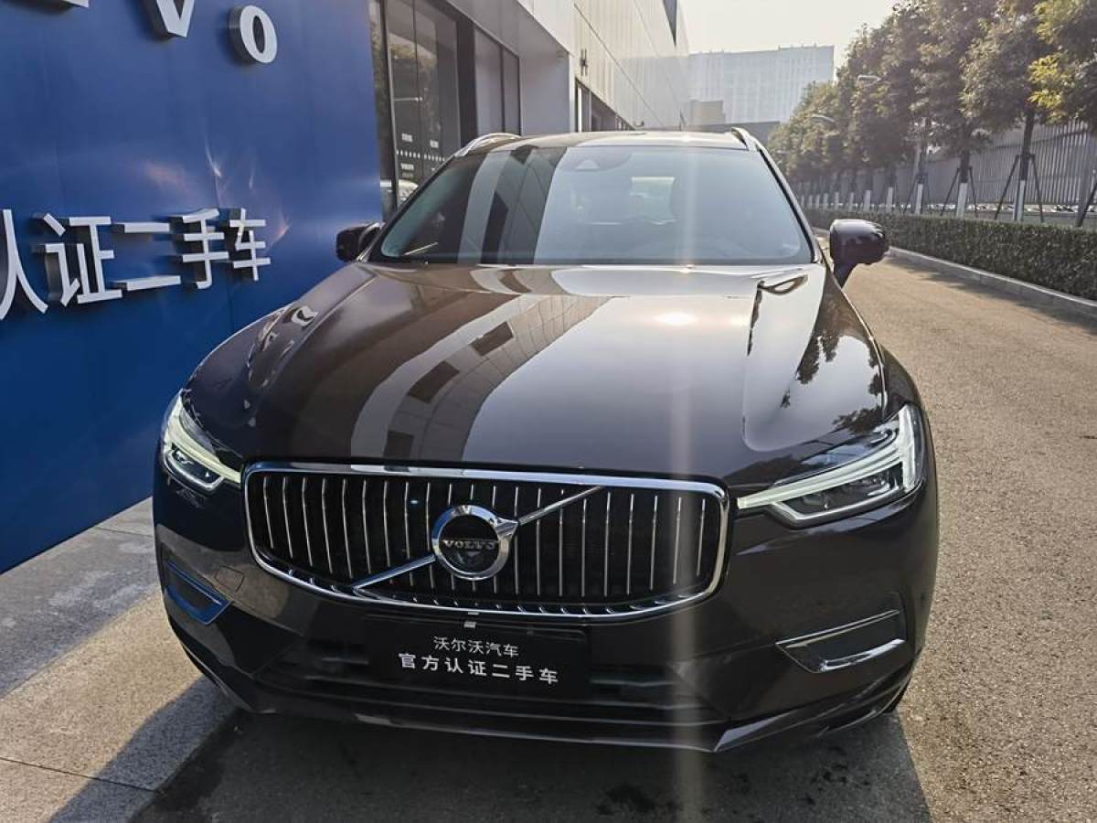 沃爾沃 XC60  2020款 T5 四驅智逸豪華版圖片