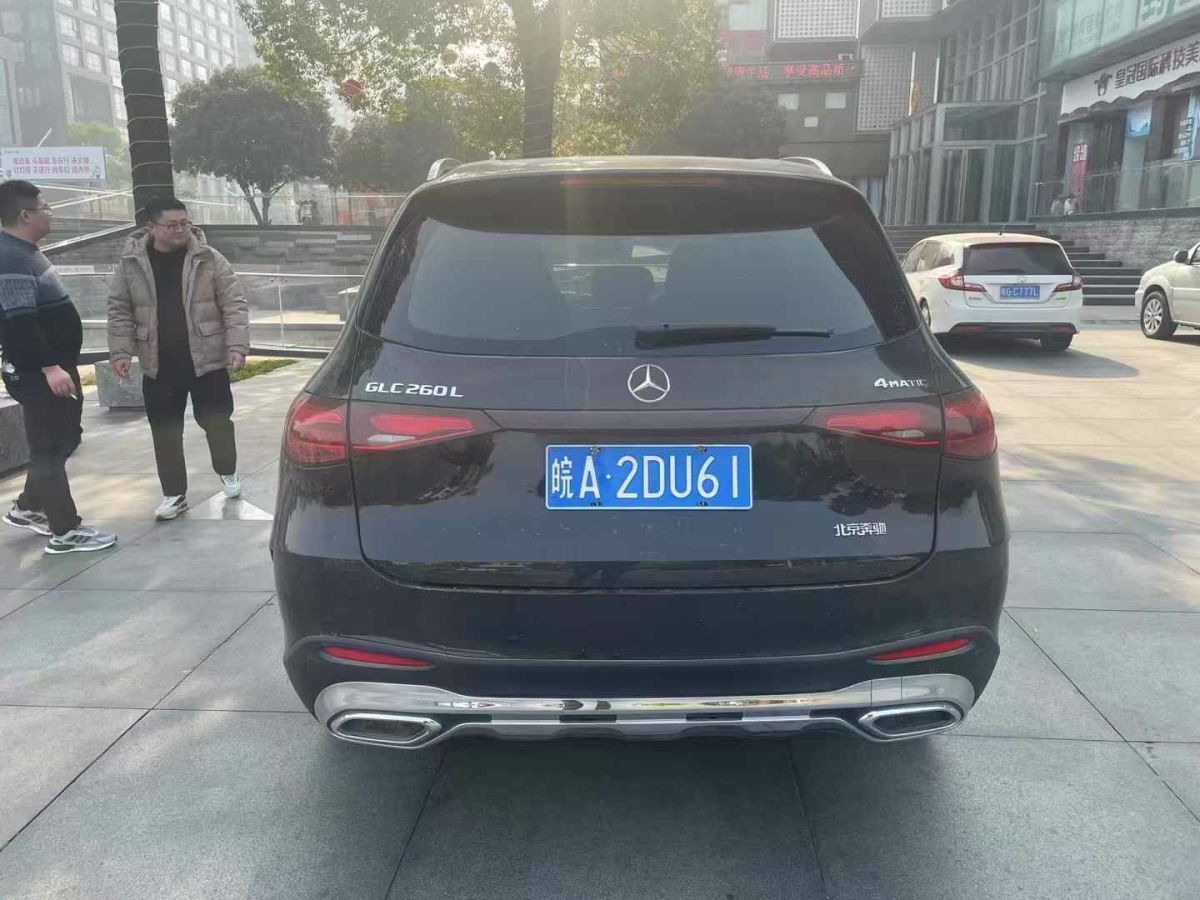 奔馳 奔馳GLC  2023款 GLC 300 4MATIC 轎跑SUV圖片