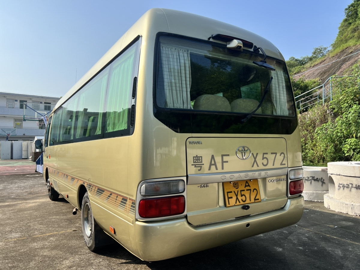 豐田 柯斯達(dá)  2015款 2.7L高級(jí)車TRB53L-ZCMSK 20座圖片