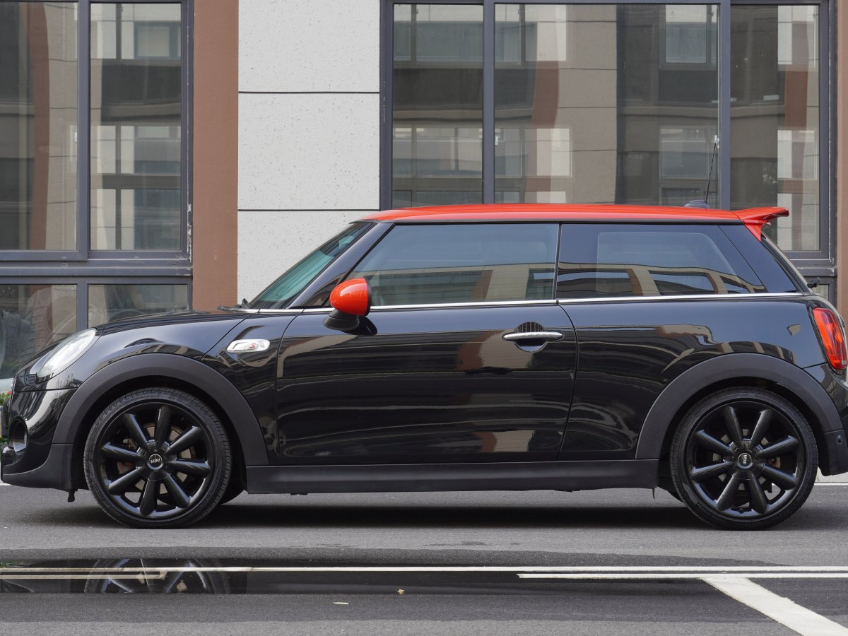 MINI COUNTRYMAN  2022款 改款 2.0T COOPER S圖片