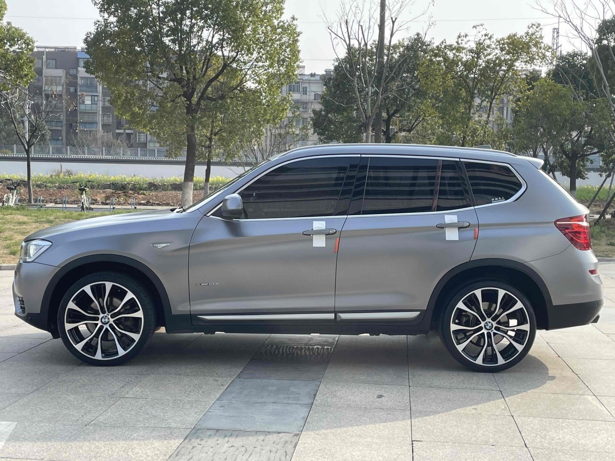 寶馬 寶馬X3  2014款 xDrive20i X設(shè)計(jì)套裝圖片