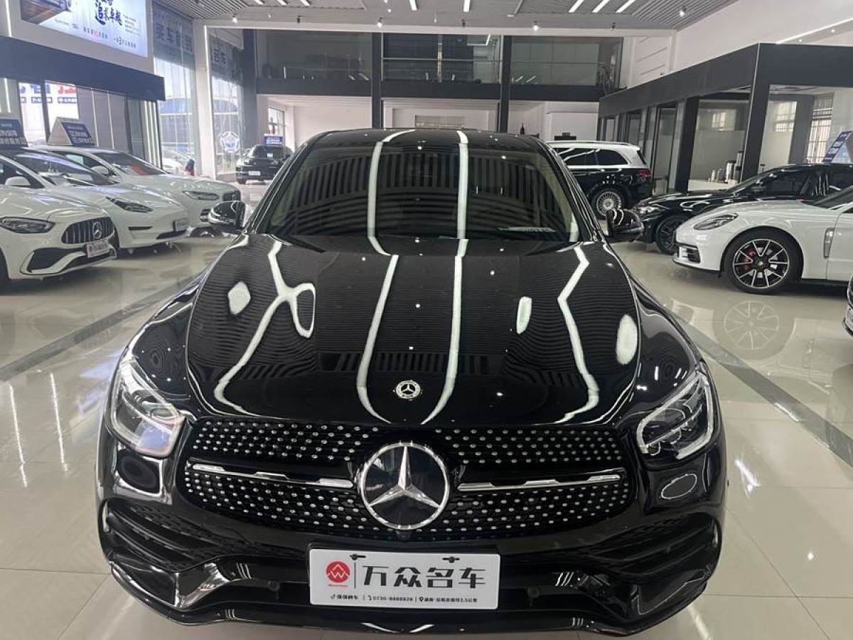 奔馳 奔馳GLC  2022款 改款 GLC 300 4MATIC 轎跑SUV圖片