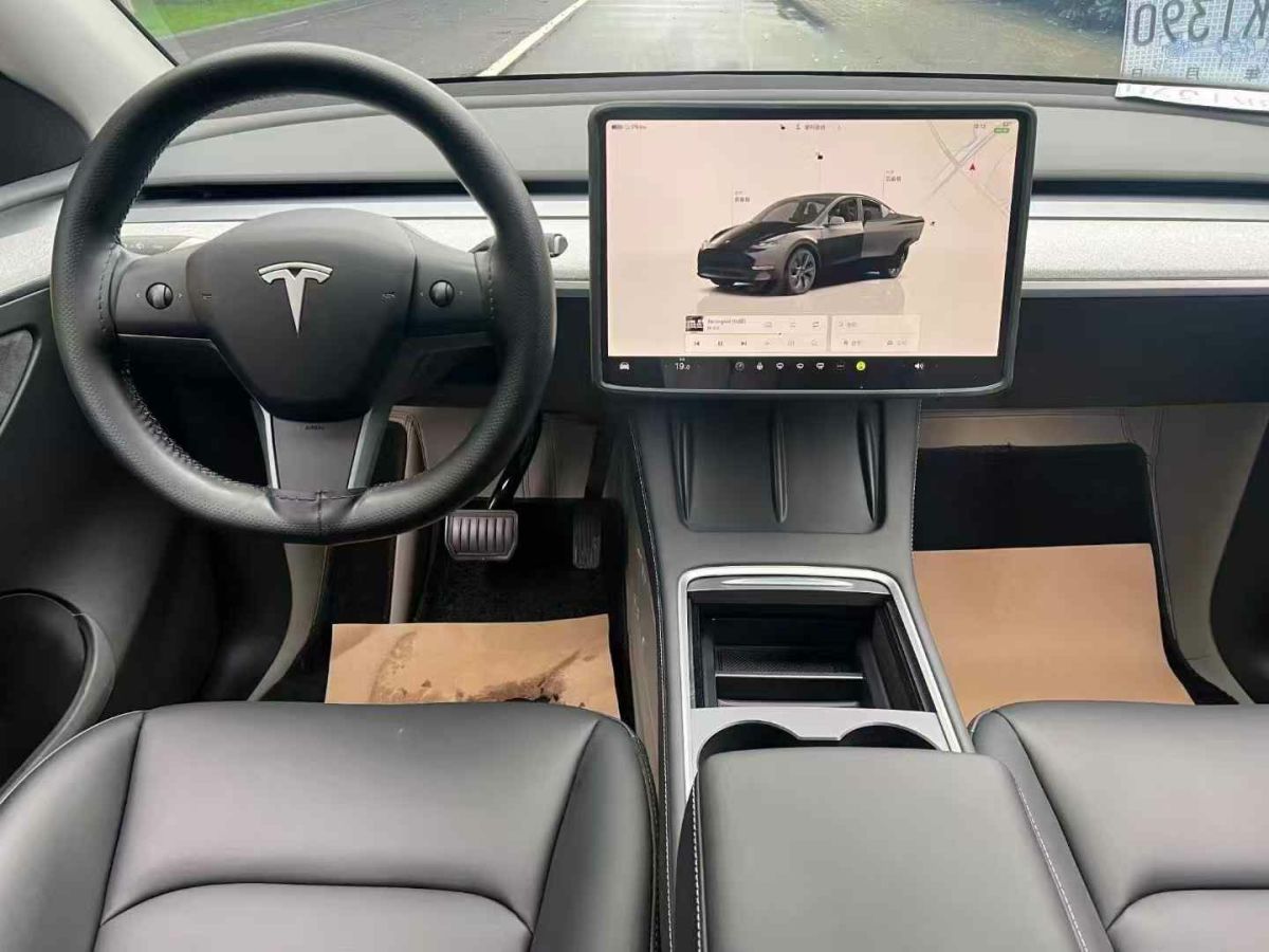 特斯拉 Model S  2023款 三電機全輪驅(qū)動 Plaid版圖片