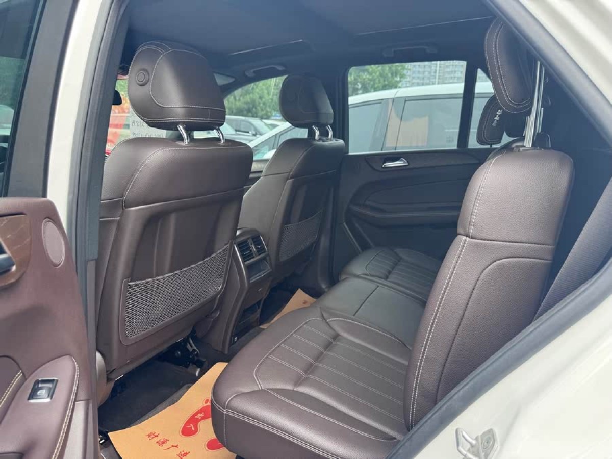 奔馳 奔馳GLE  2017款 GLE 320 4MATIC 動感型圖片