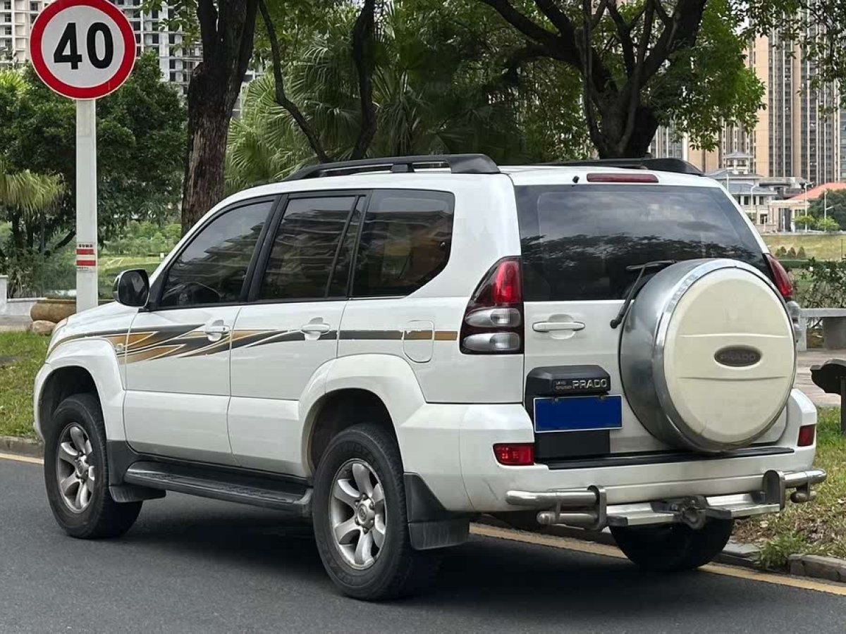豐田 普拉多  2004款 GX 2.7自動(dòng)車型圖片