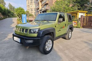 BJ40 北京 2.4L 手動(dòng)遠(yuǎn)行版