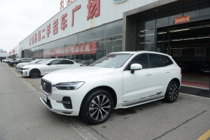 XC60 沃尔沃 B5 四驱智远豪华版