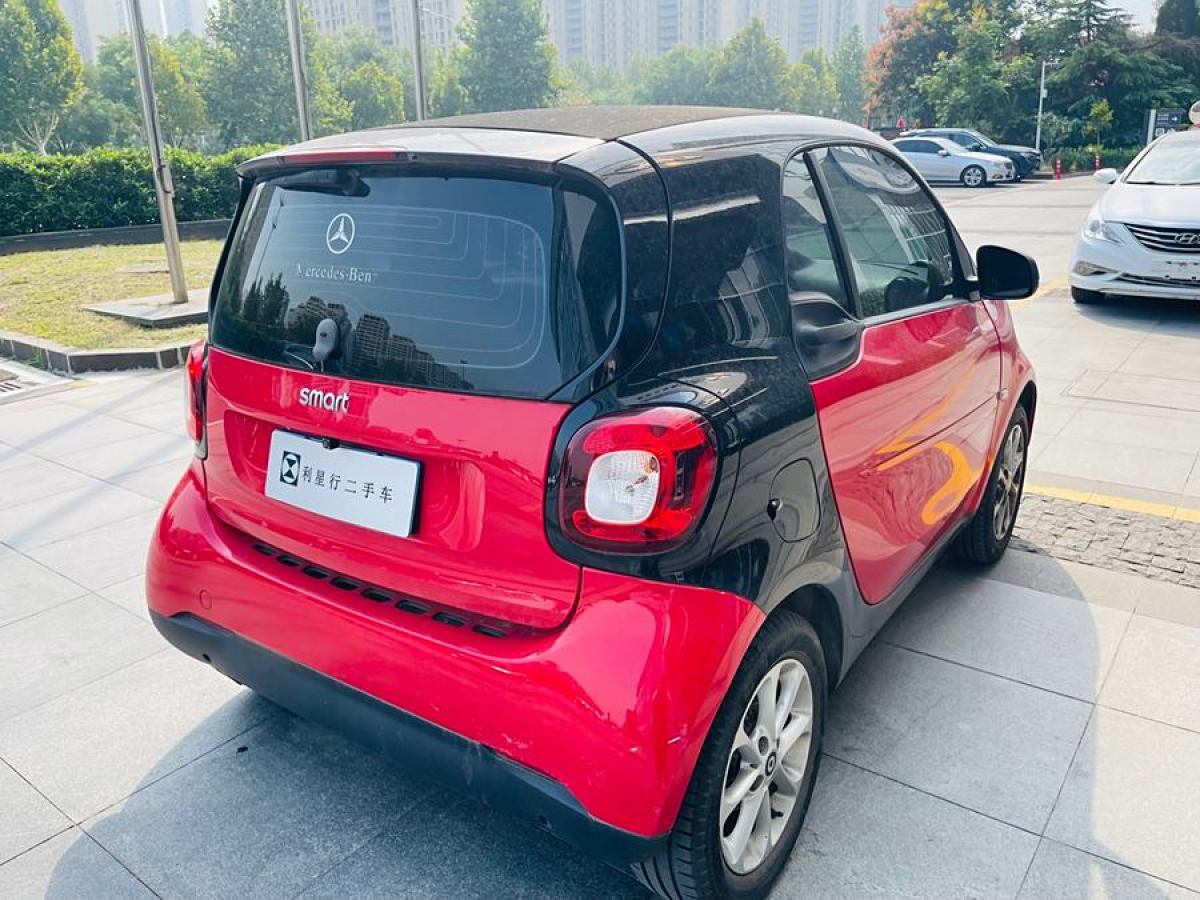 2018年7月smart fortwo  2015款 1.0L 52千瓦硬頂靈動(dòng)版