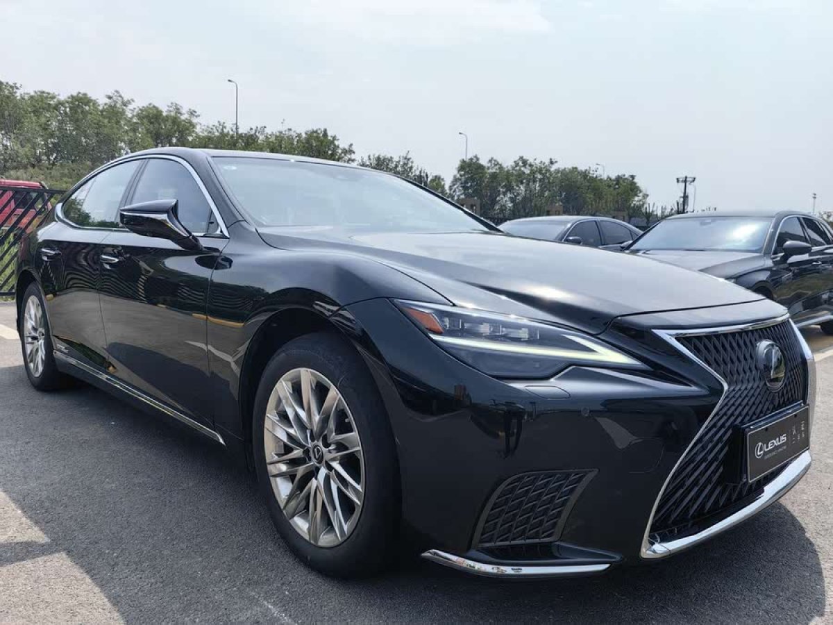 雷克薩斯 LS  2021款 500h 豪華版圖片